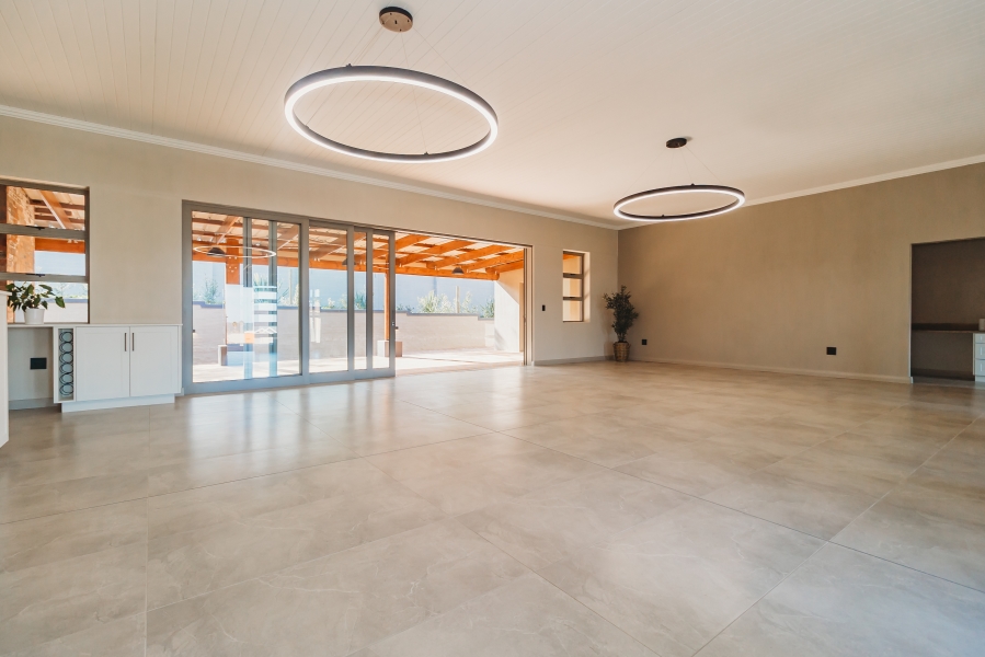 4 Bedroom Property for Sale in Blanco Western Cape